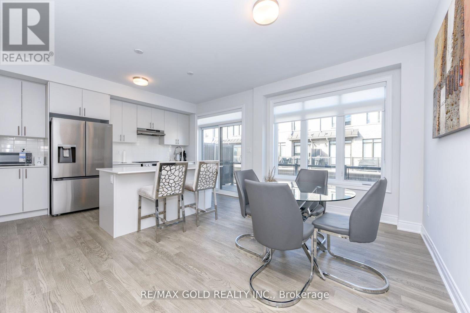 2733 Westoak Trail, Oakville, Ontario  L6M 5T1 - Photo 10 - W12609120