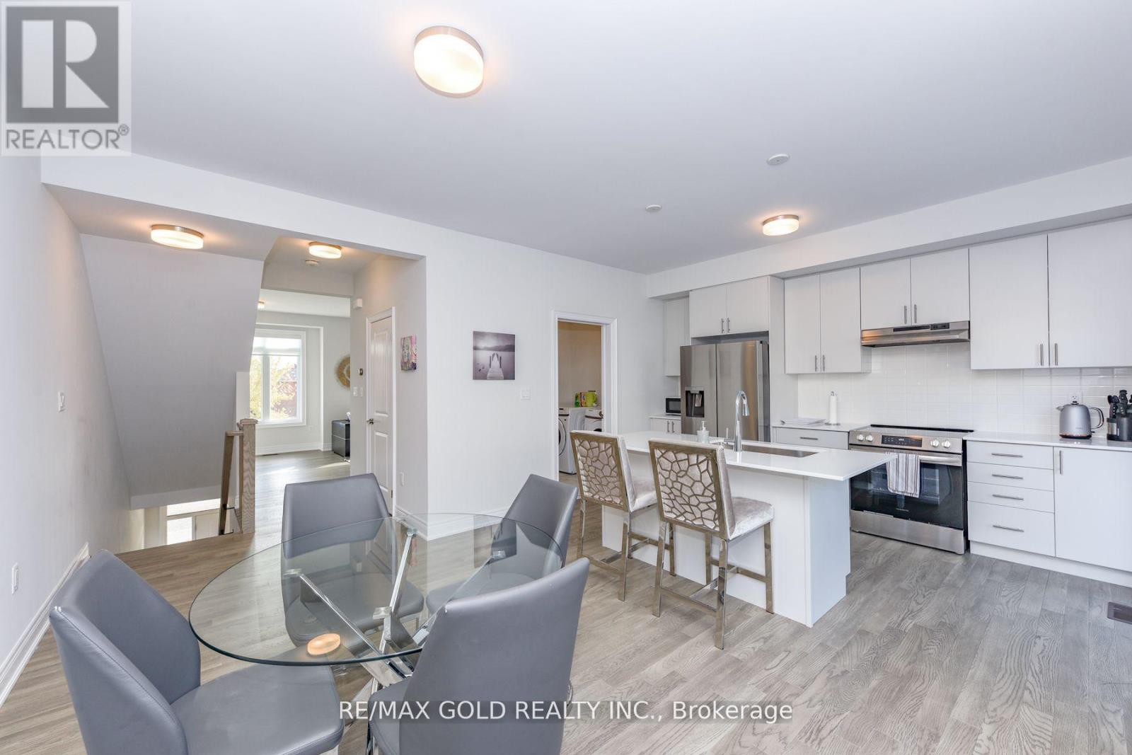 2733 Westoak Trail, Oakville, Ontario  L6M 5T1 - Photo 12 - W12609120