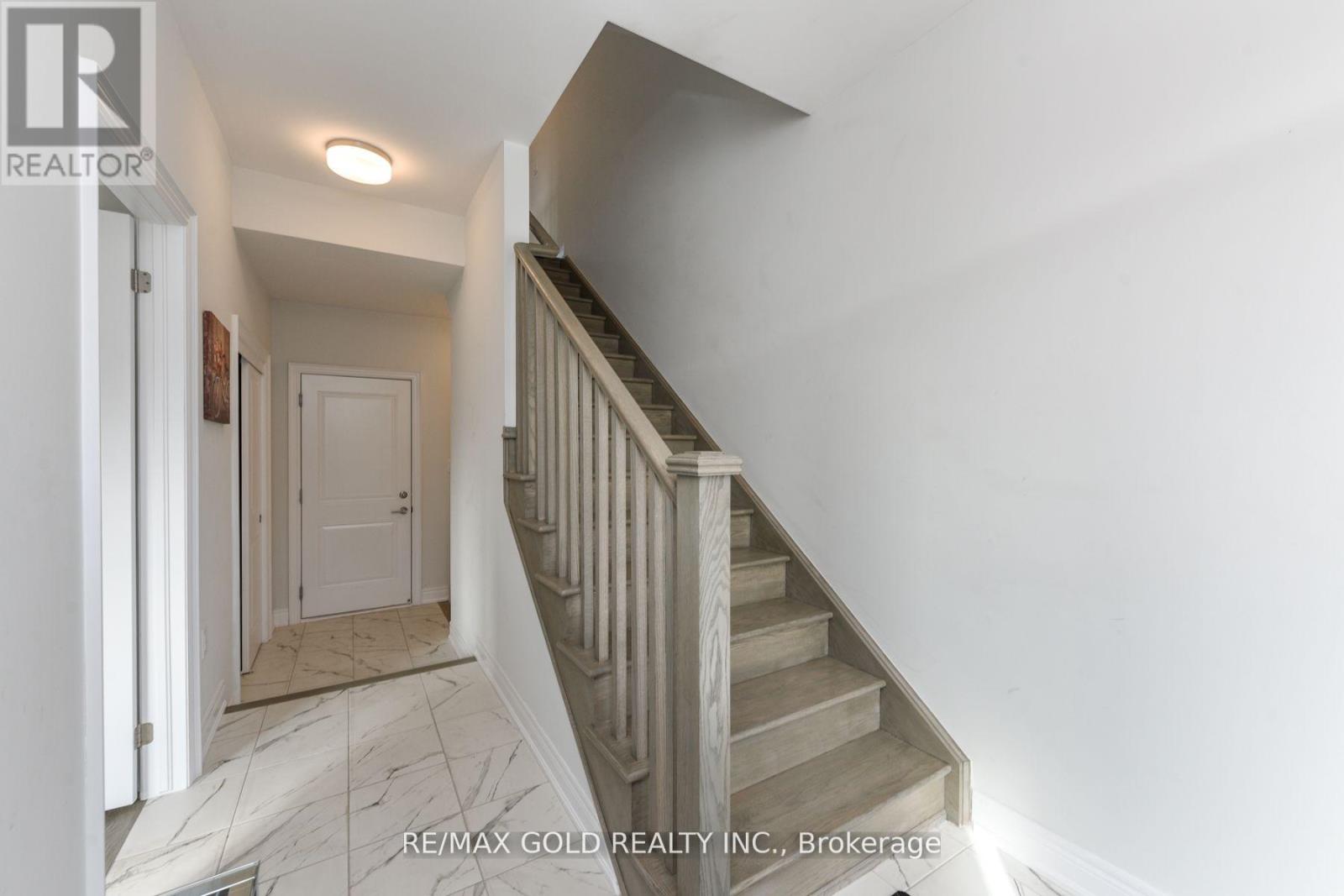 2733 Westoak Trail, Oakville, Ontario  L6M 5T1 - Photo 19 - W12609120