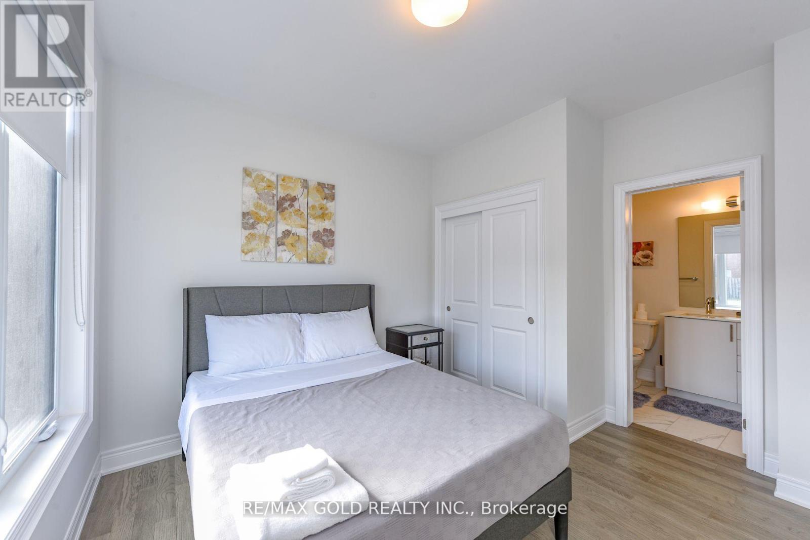 2733 Westoak Trail, Oakville, Ontario  L6M 5T1 - Photo 25 - W12609120