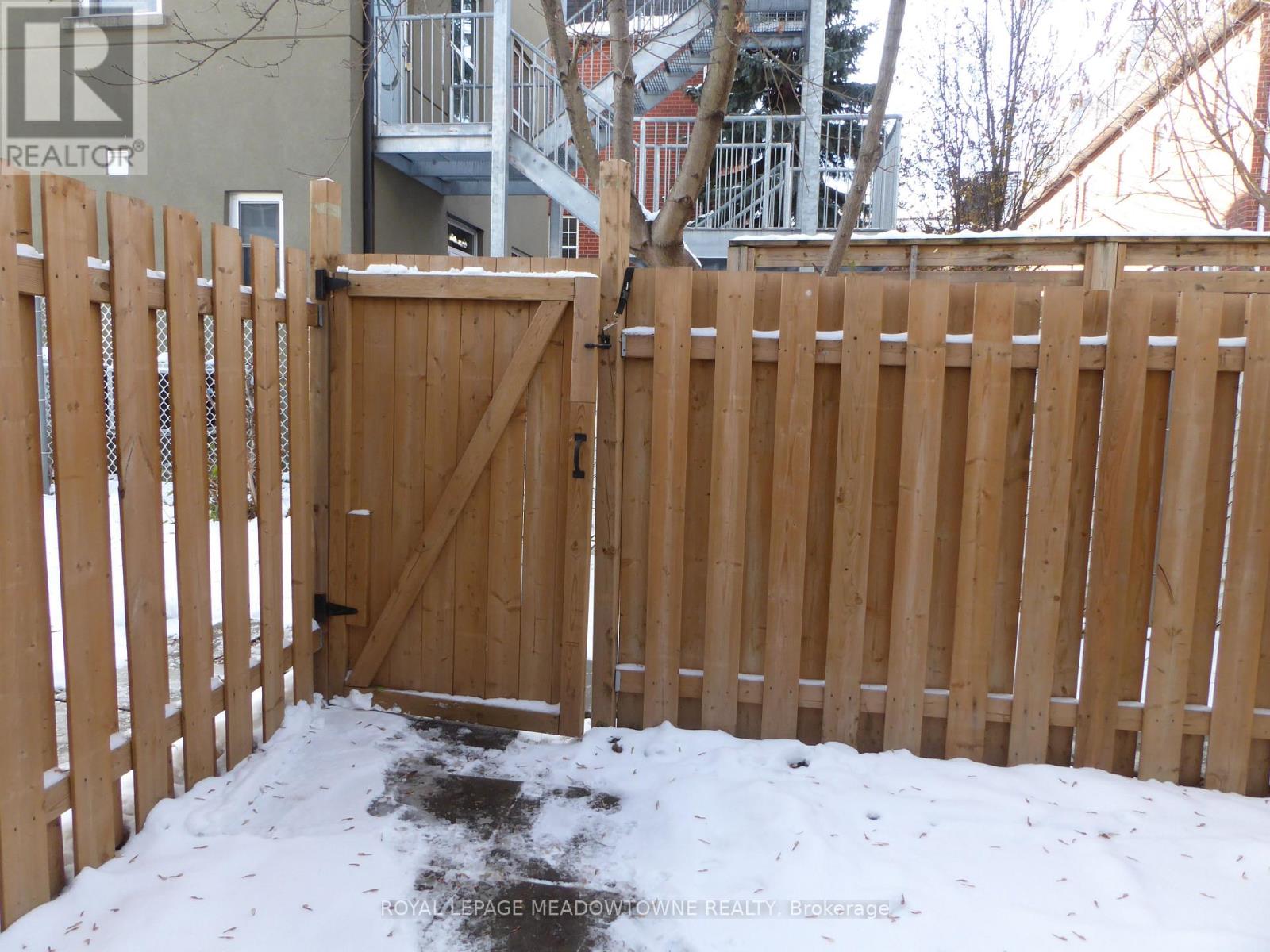 6 - 12 Wesleyan Street, Halton Hills (Georgetown), Ontario  L7G 2E1 - Photo 24 - W12609226