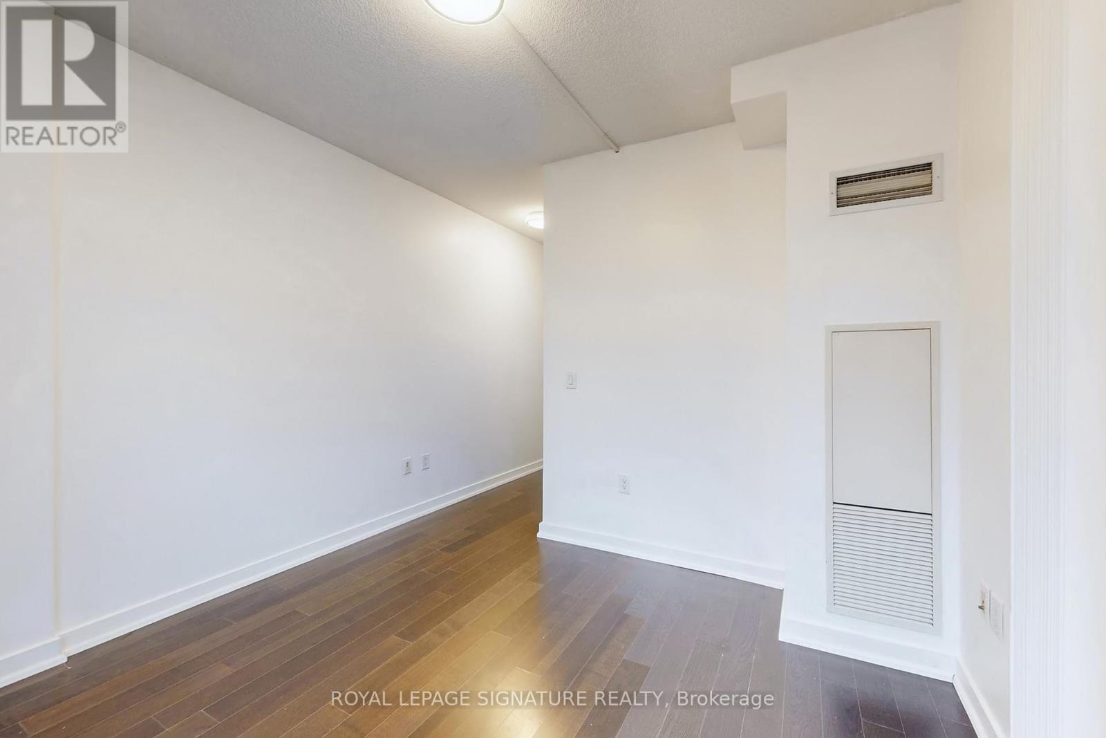 G07 - 38 Dan Leckie Way, Toronto (Waterfront Communities), Ontario  M5V 2V9 - Photo 38 - C12609118