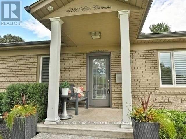 4350 Elm Crescent, Burlington, Ontario  L7L 1J3 - Photo 3 - W12609208