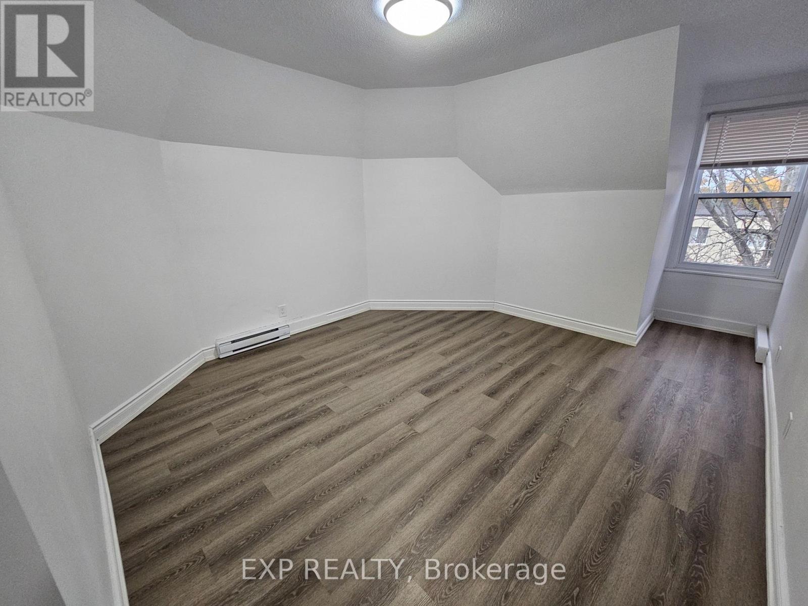 202 Green Street, Cobourg, Ontario K9A 3W7 - Photo 11 - X12578684