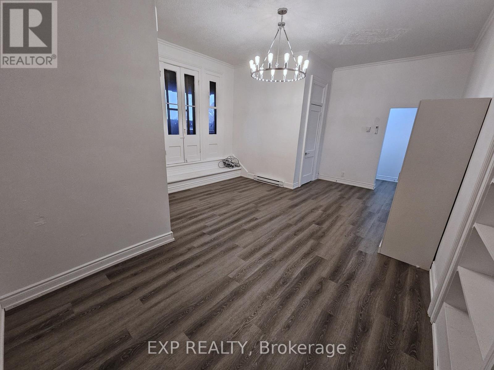 202 Green Street, Cobourg, Ontario K9A 3W7 - Photo 4 - X12578684