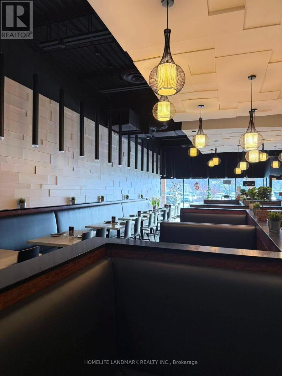 9 - 53 Wilson Street W, Hamilton (Ancaster), Ontario  L9G 1N1 - Photo 3 - X12609194