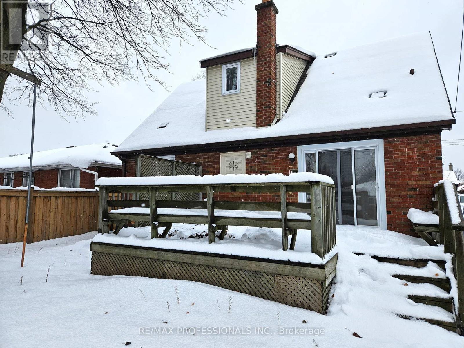 177 Ninth Avenue, Kitchener, Ontario  N2C 1S9 - Photo 16 - X12609224