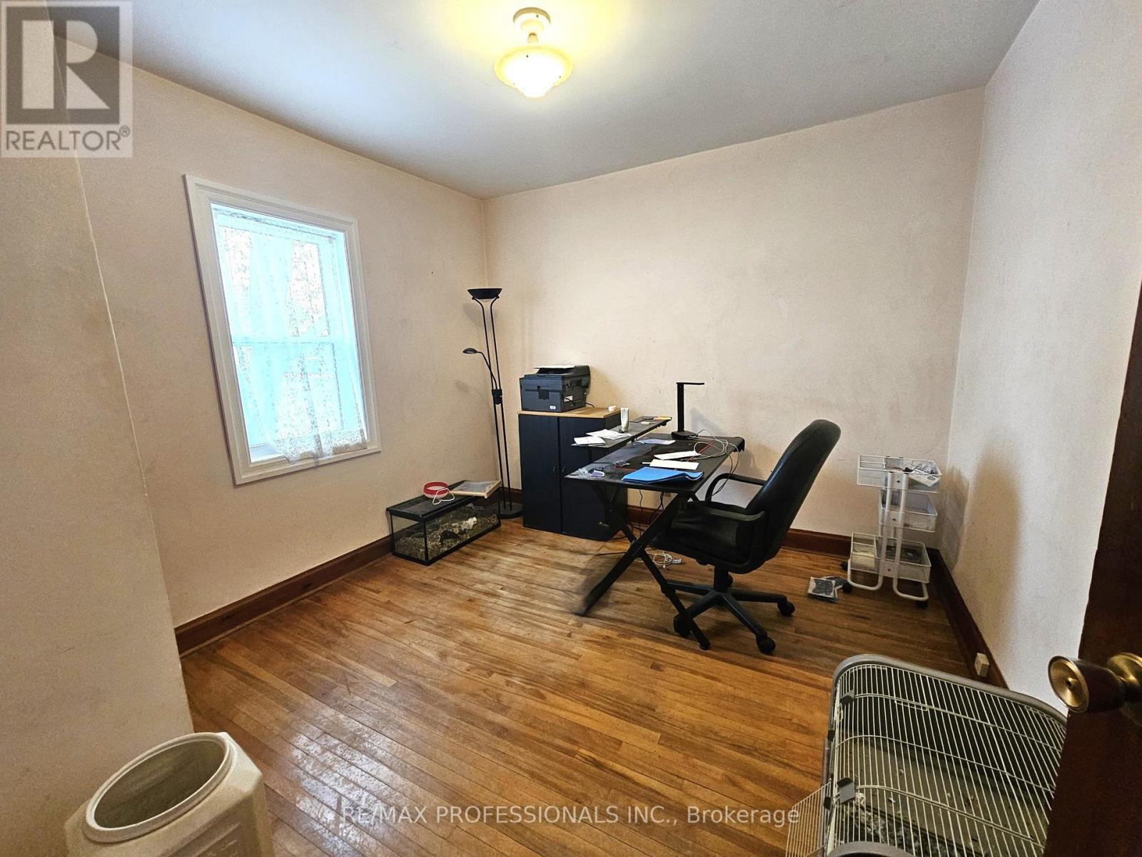 177 Ninth Avenue, Kitchener, Ontario  N2C 1S9 - Photo 8 - X12609224