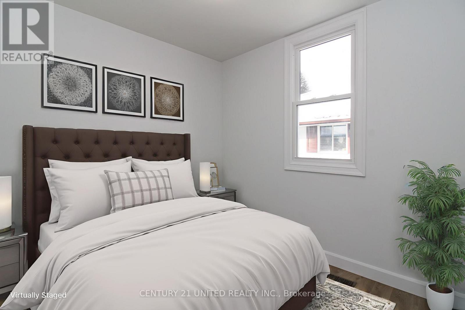 611 Asburnham Drive, Peterborough (Ashburnham Ward 4), Ontario  K9L 2A2 - Photo 17 - X12609276