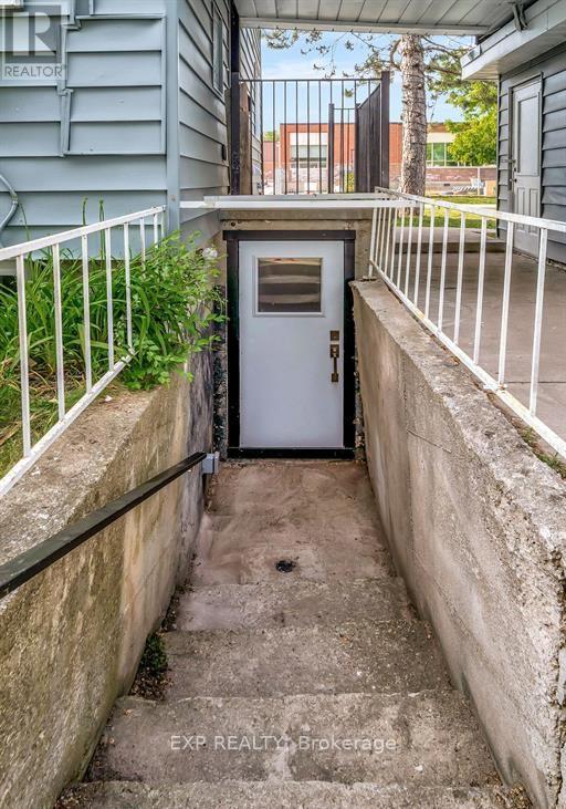 UNIT C - 89 COLLEGE STREET E, Belleville, Ontario