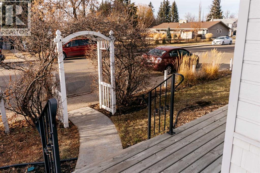 4217 51a Street, Red Deer, Alberta T4N 2B7 - Photo 37 - A2270318