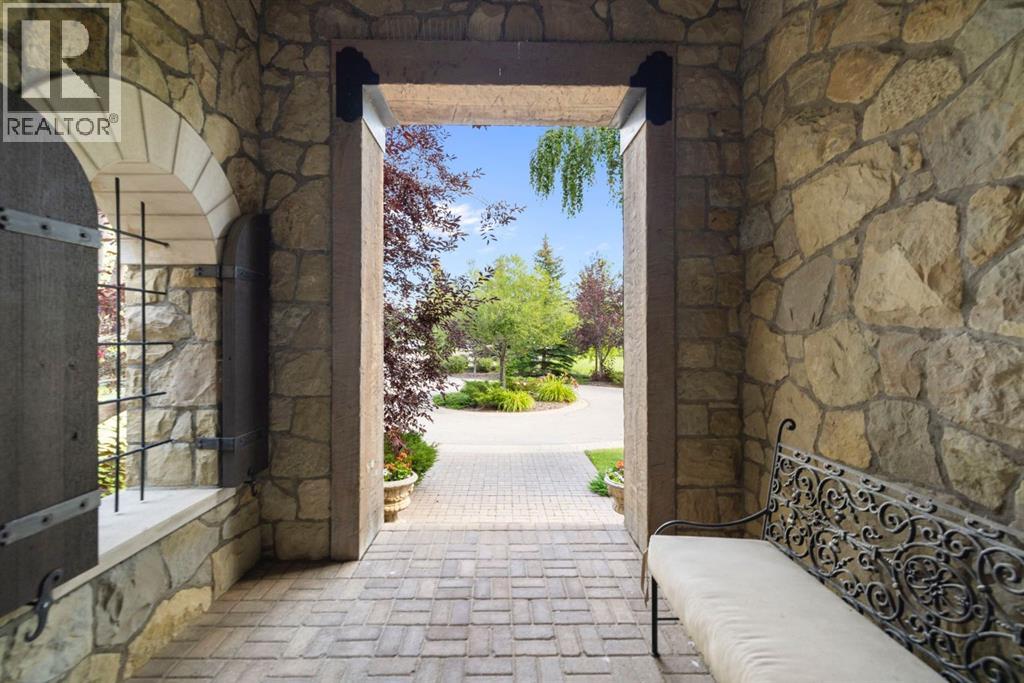 209 Pinnacle Ridge Place Sw, Rural Rocky View County, Alberta  T3Z 3N8 - Photo 5 - A2249450