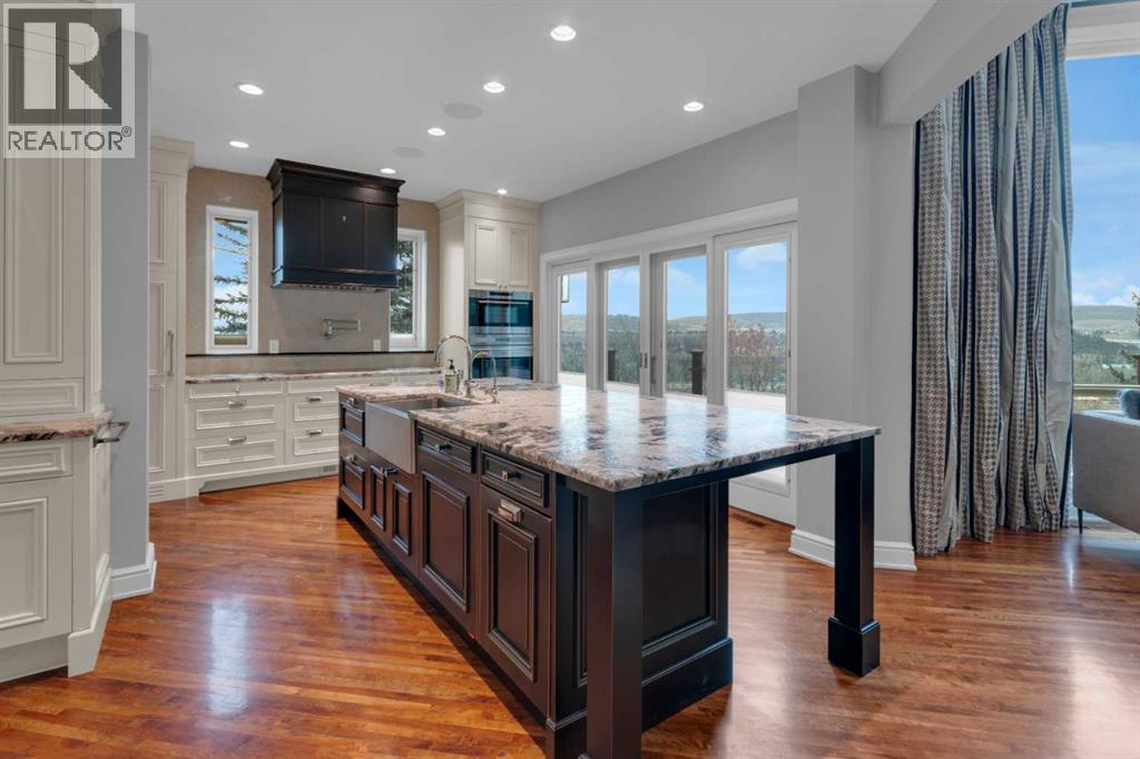 58 Scimitar View Nw, Calgary, Alberta  T3L 2B5 - Photo 12 - A2251755