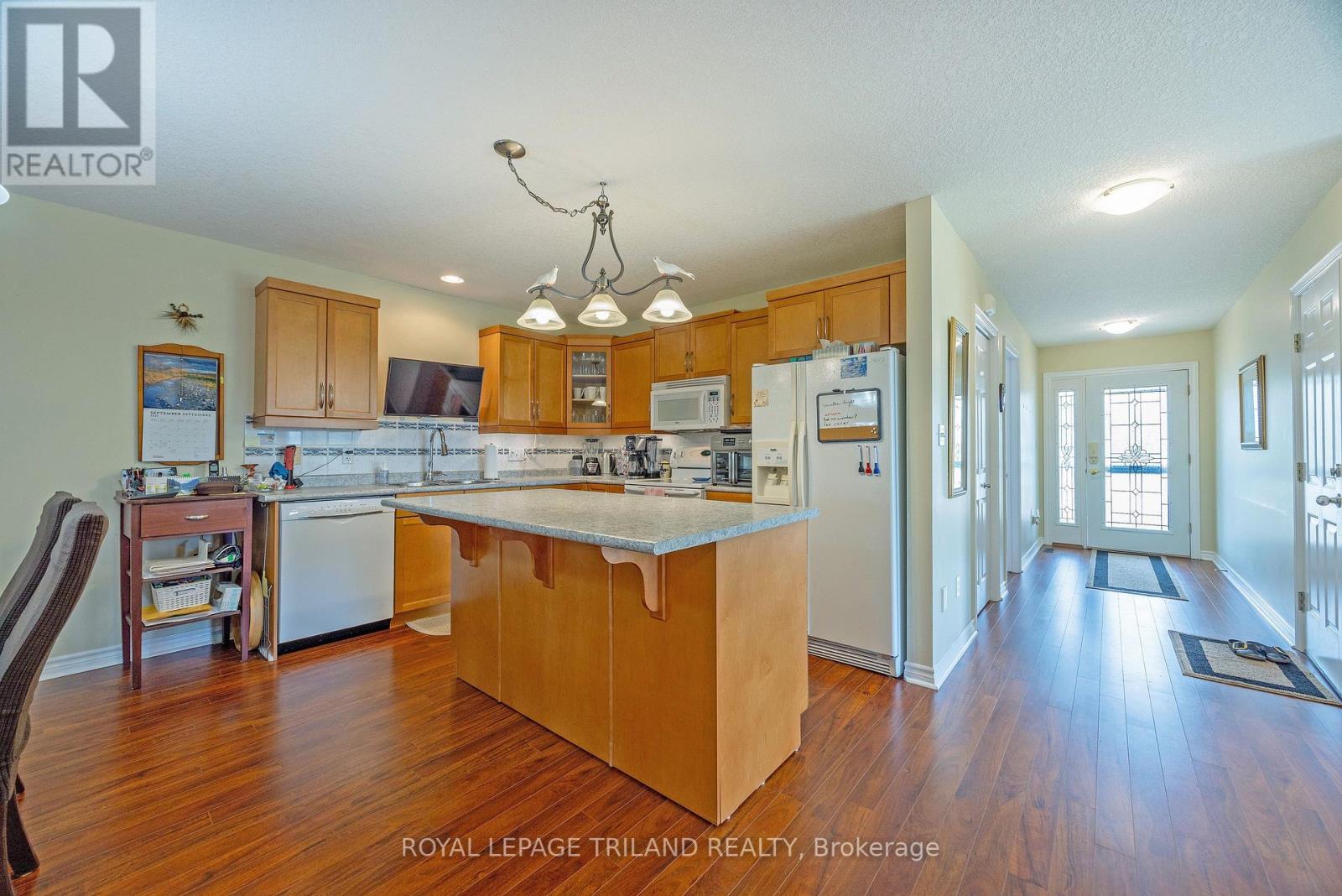 18 Coleman Court, St. Thomas, Ontario  N5R 0A5 - Photo 8 - X12609238