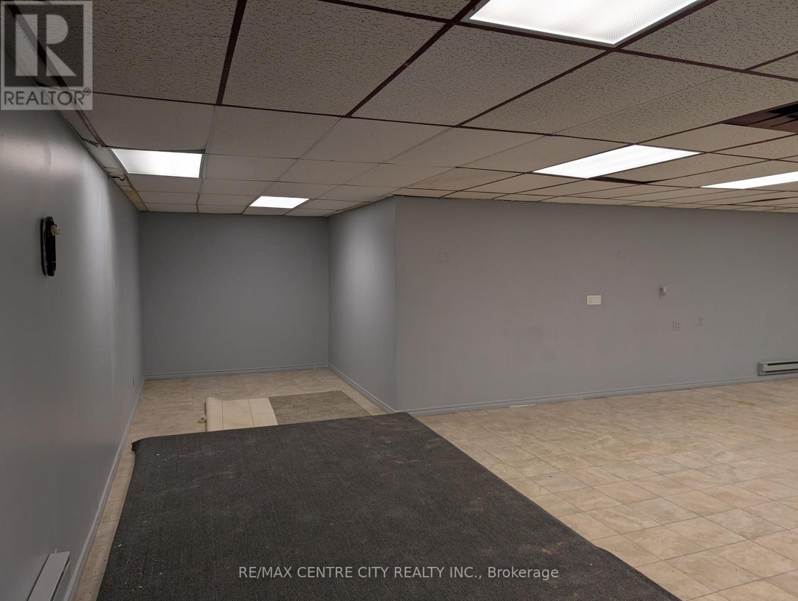 Lower Level - 1544 Dundas Street, London East (East H), Ontario  N5W 3C1 - Photo 4 - X12609356