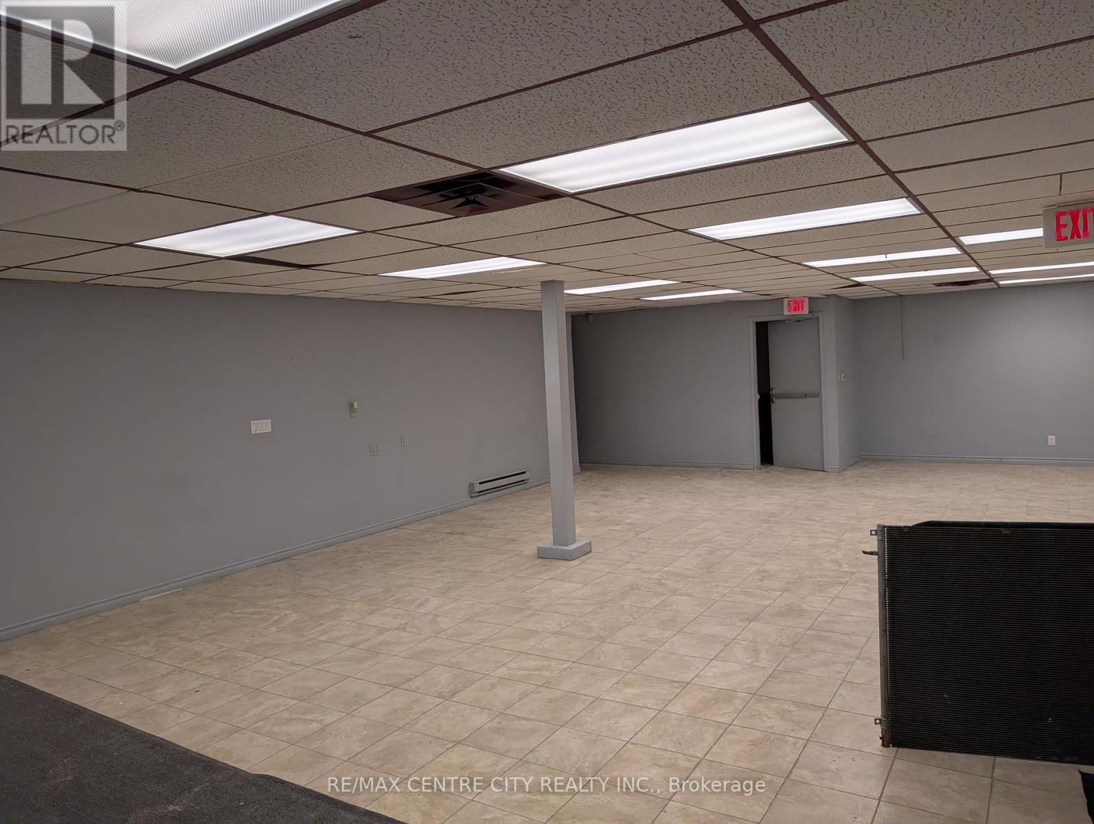 Lower Level - 1544 Dundas Street, London East (East H), Ontario  N5W 3C1 - Photo 6 - X12609356