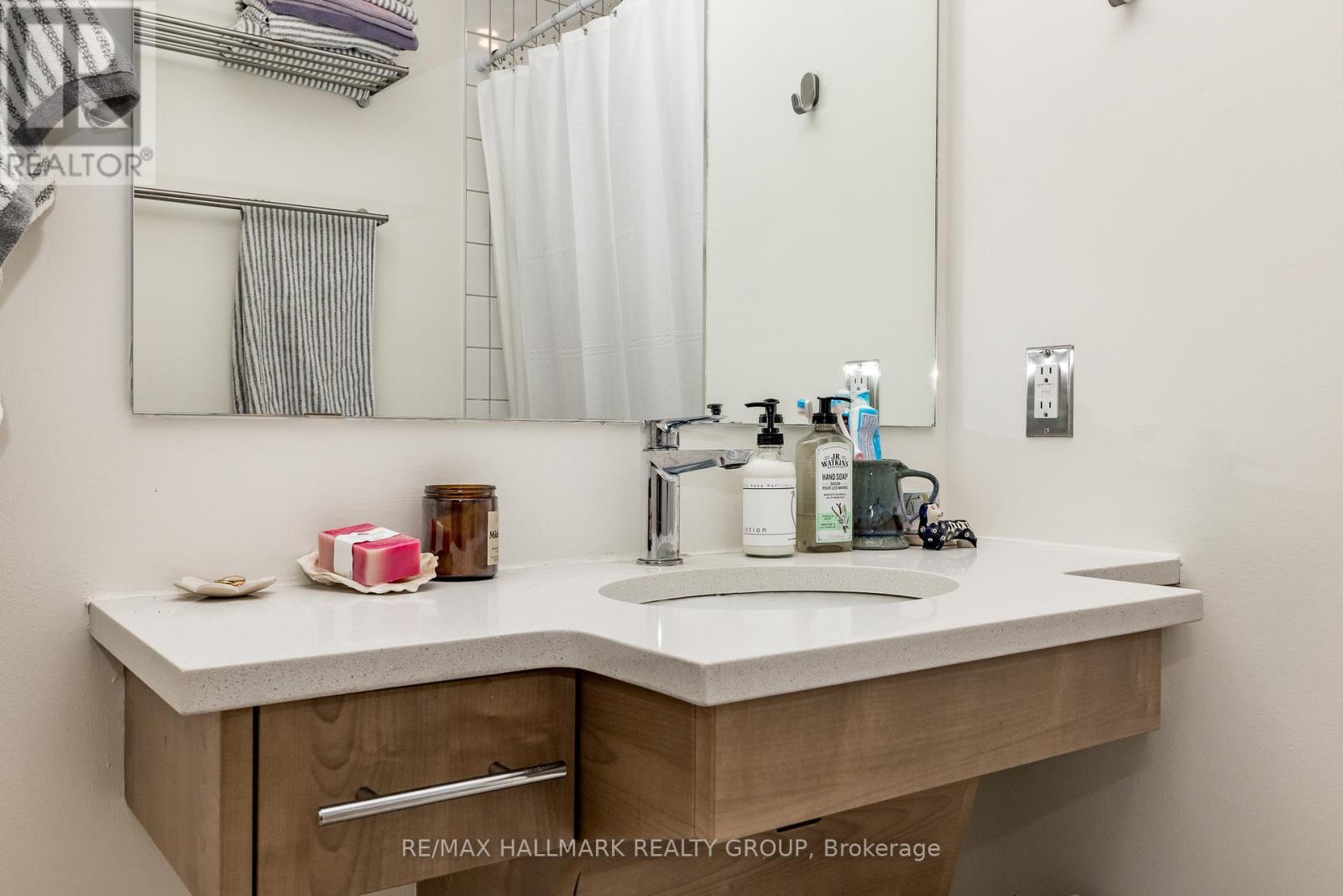 404 - 101 Pinhey Street N, Ottawa, Ontario  K1Y 1T7 - Photo 20 - X12609236