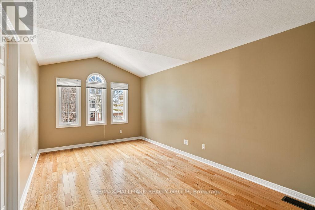 128 Boulder Way, Ottawa, Ontario  K2J 4R5 - Photo 19 - X12609316