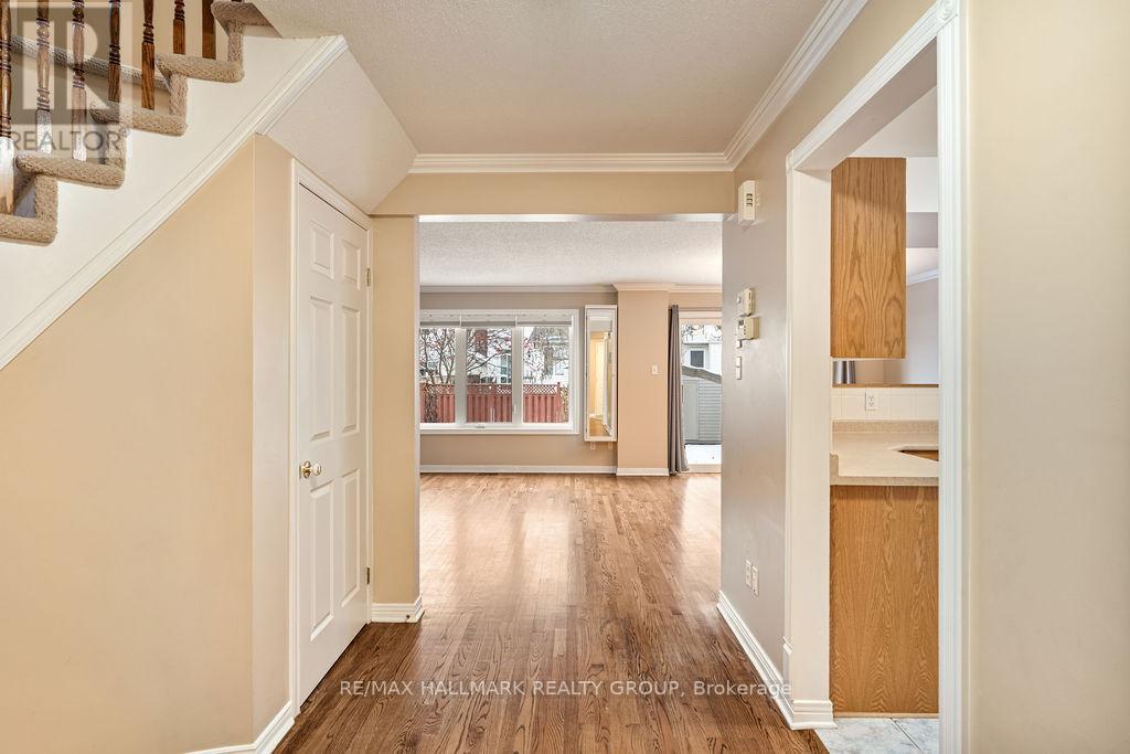 128 Boulder Way, Ottawa, Ontario  K2J 4R5 - Photo 6 - X12609316