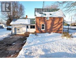 3049 QUEEN STREET, Howick, Ontario