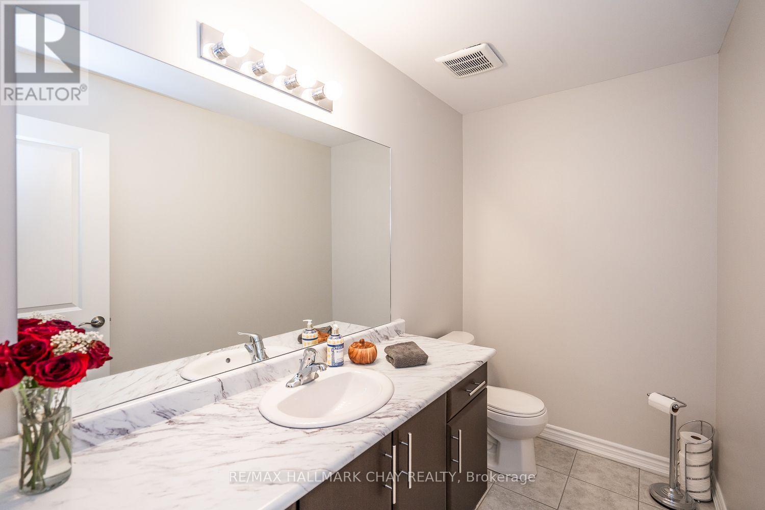 139 Knight Street, New Tecumseth, Ontario  L9R 0R5 - Photo 22 - N12489474