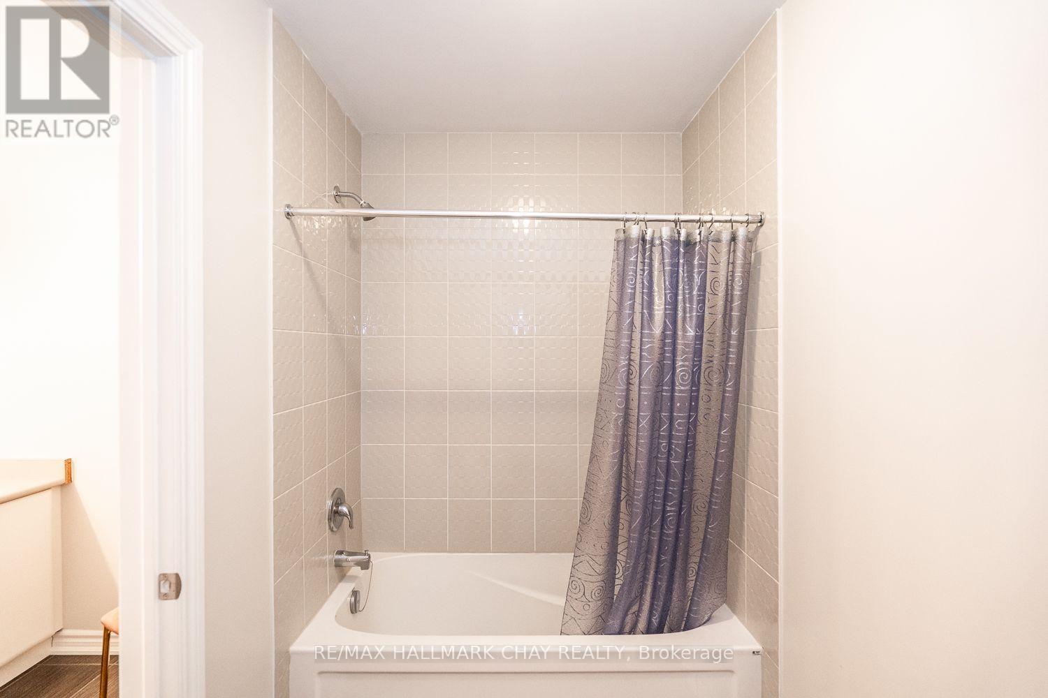 139 Knight Street, New Tecumseth, Ontario  L9R 0R5 - Photo 41 - N12489474