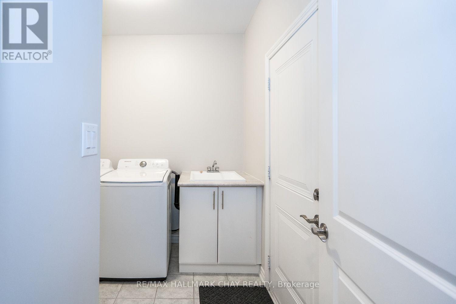 139 Knight Street, New Tecumseth, Ontario  L9R 0R5 - Photo 24 - N12489474