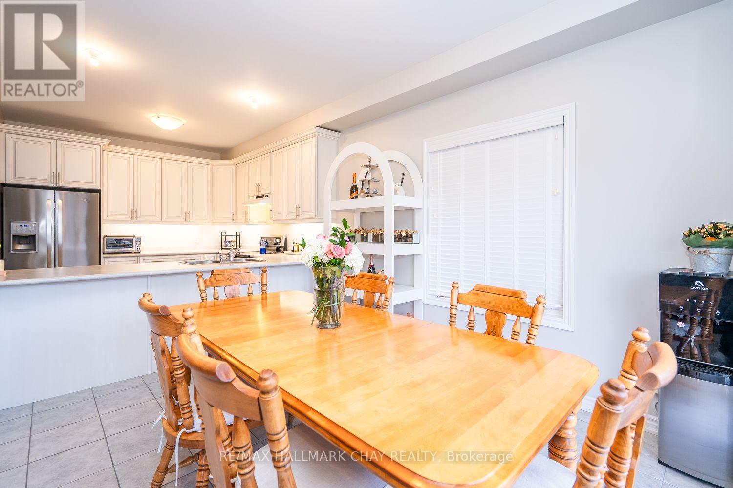 139 Knight Street, New Tecumseth, Ontario  L9R 0R5 - Photo 20 - N12489474