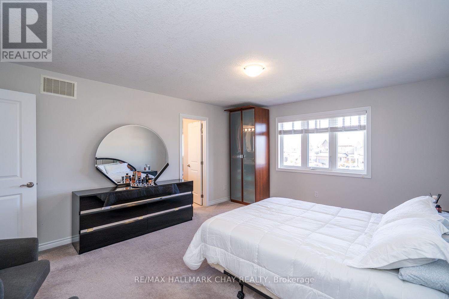 139 Knight Street, New Tecumseth, Ontario  L9R 0R5 - Photo 28 - N12489474