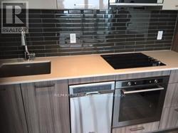 422 - 4800 Highway 7 Road, Vaughan (East Woodbridge), Ontario  L4L 1H8 - Photo 5 - N12609212