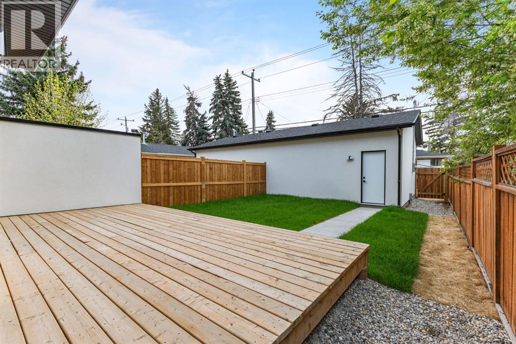 3017 36 Street Sw, Calgary, Alberta T3E 3A2 - Photo 5 - A2250640