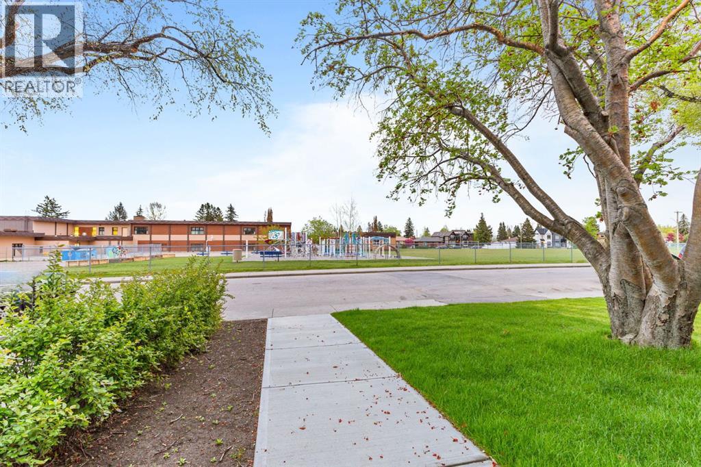 3017 36 Street Sw, Calgary, Alberta T3E 3A2 - Photo 6 - A2250640