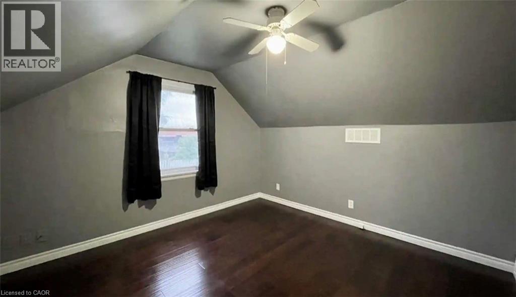 306 East 22nd Street, Hamilton, Ontario  L8V 2W1 - Photo 6 - 40792520