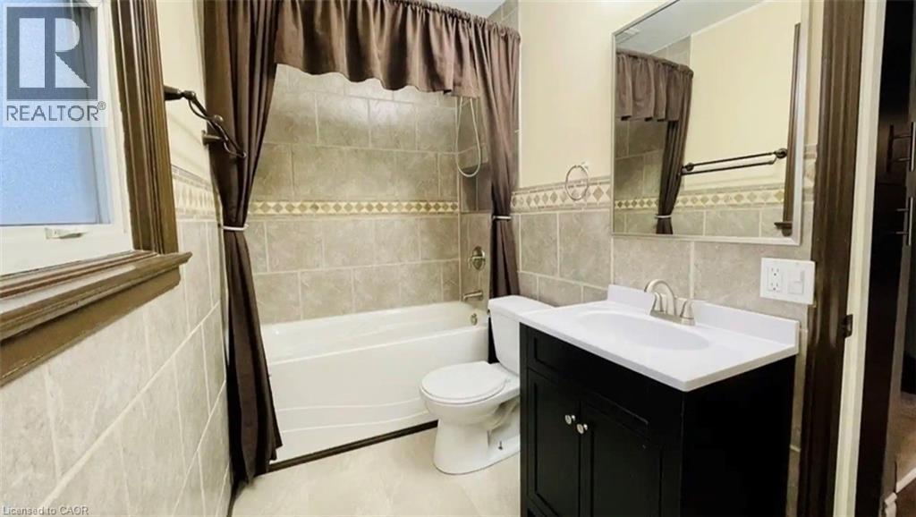 306 East 22nd Street, Hamilton, Ontario  L8V 2W1 - Photo 5 - 40792520