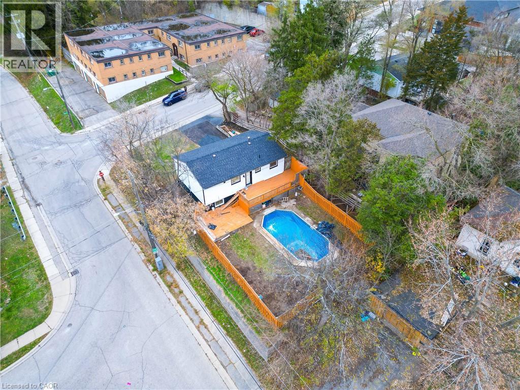 19 Broad Street, Brantford, Ontario  N3R 7E1 - Photo 3 - 40792794