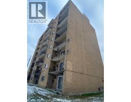 575 University West Unit# 501, Windsor, Ca