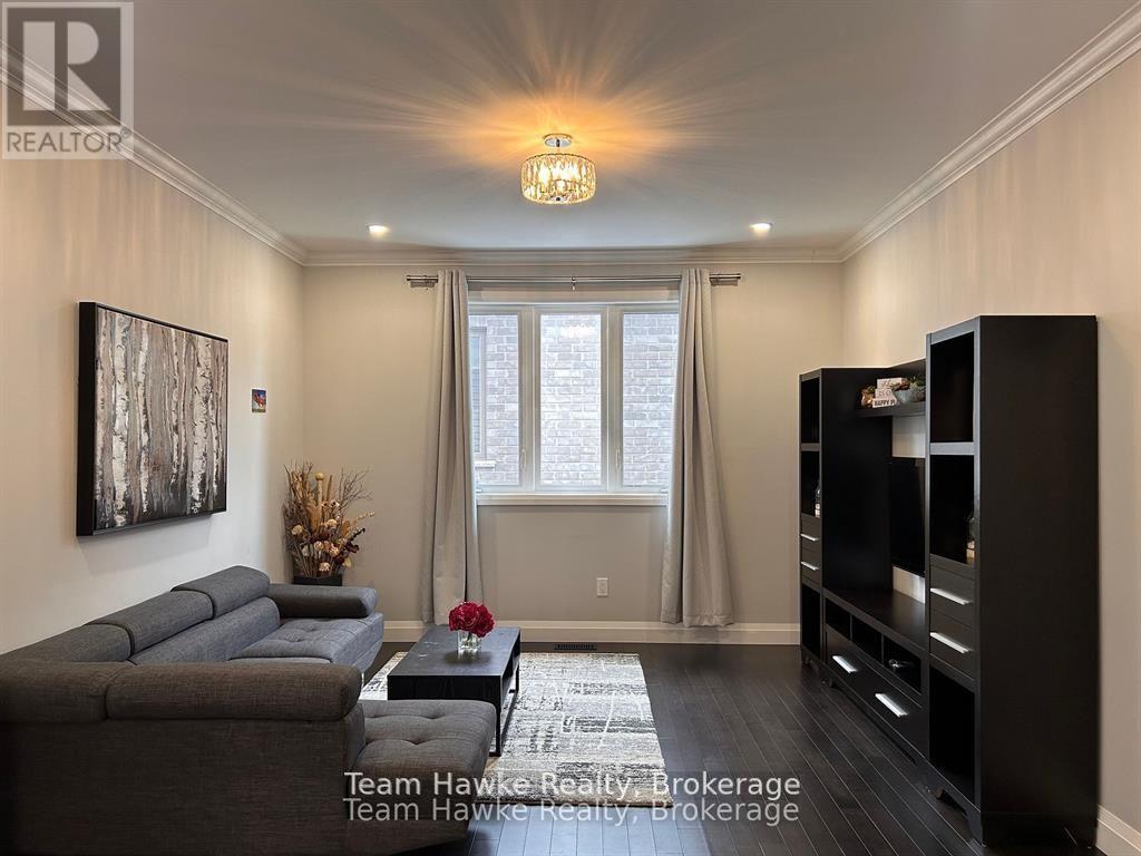 152 Bishop Drive, Barrie (Ardagh), Ontario  L4N 6X8 - Photo 6 - S12609314