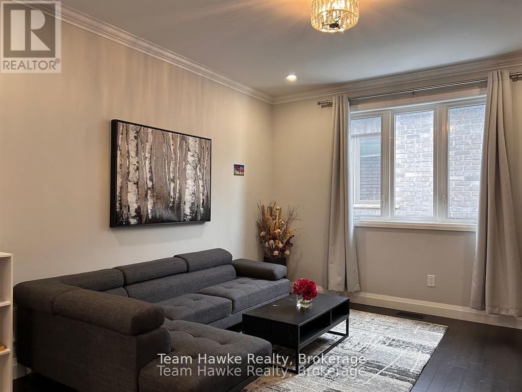 152 Bishop Drive, Barrie (Ardagh), Ontario  L4N 6X8 - Photo 8 - S12609314