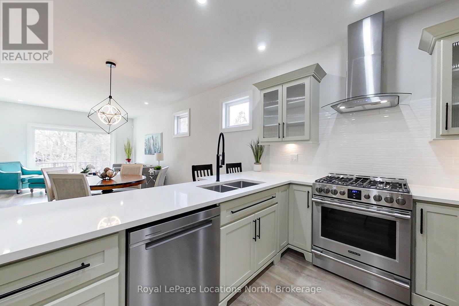 145 Boucher Street E, Meaford, Ontario N4L 1B7 - Photo 7 - X12609262