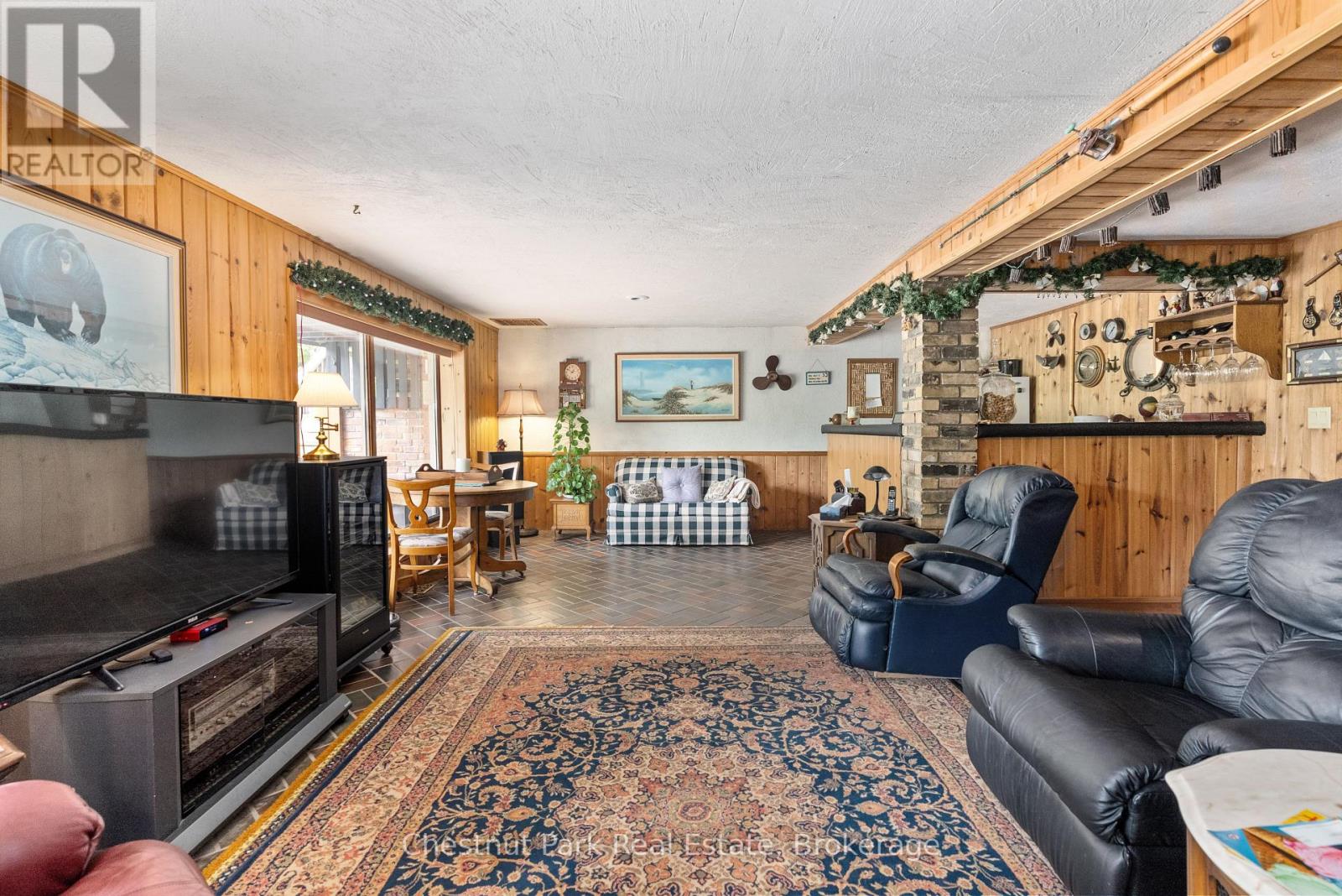 652 North Waseosa Lake Road, Huntsville, Ontario P1H 2J4 - Photo 22 - X12609340