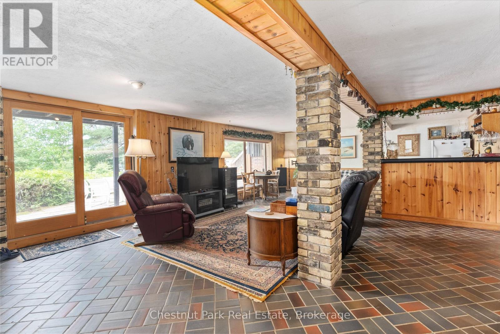 652 North Waseosa Lake Road, Huntsville, Ontario P1H 2J4 - Photo 23 - X12609340