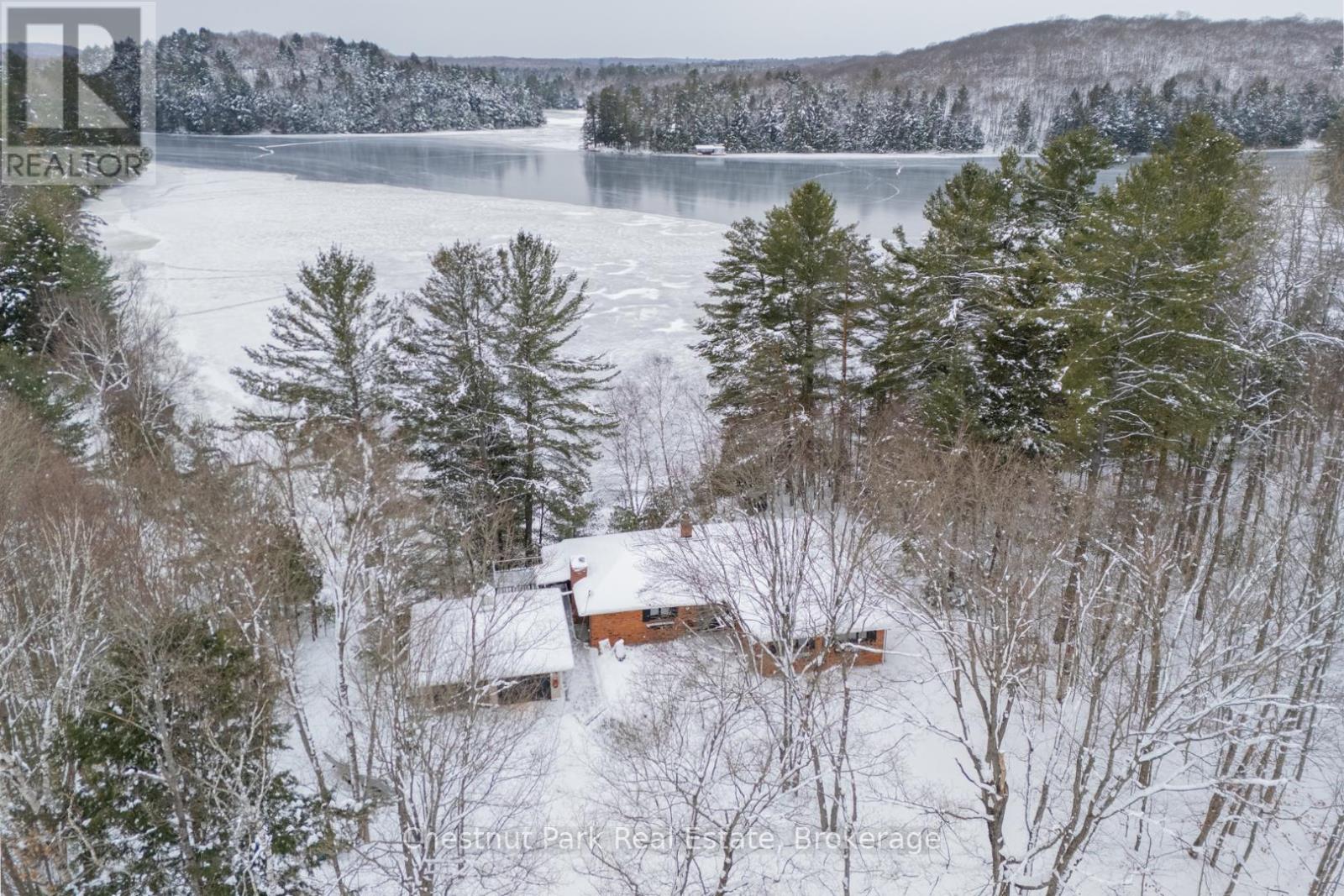 652 North Waseosa Lake Road, Huntsville, Ontario P1H 2J4 - Photo 32 - X12609340