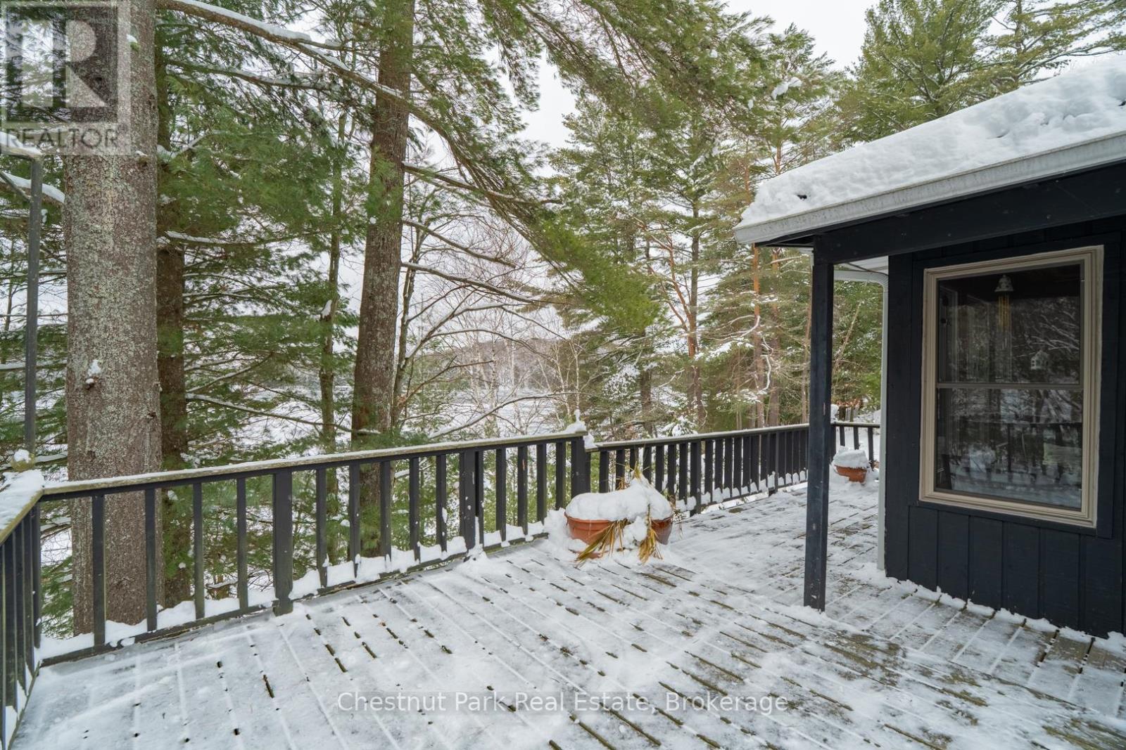 652 North Waseosa Lake Road, Huntsville, Ontario P1H 2J4 - Photo 37 - X12609340