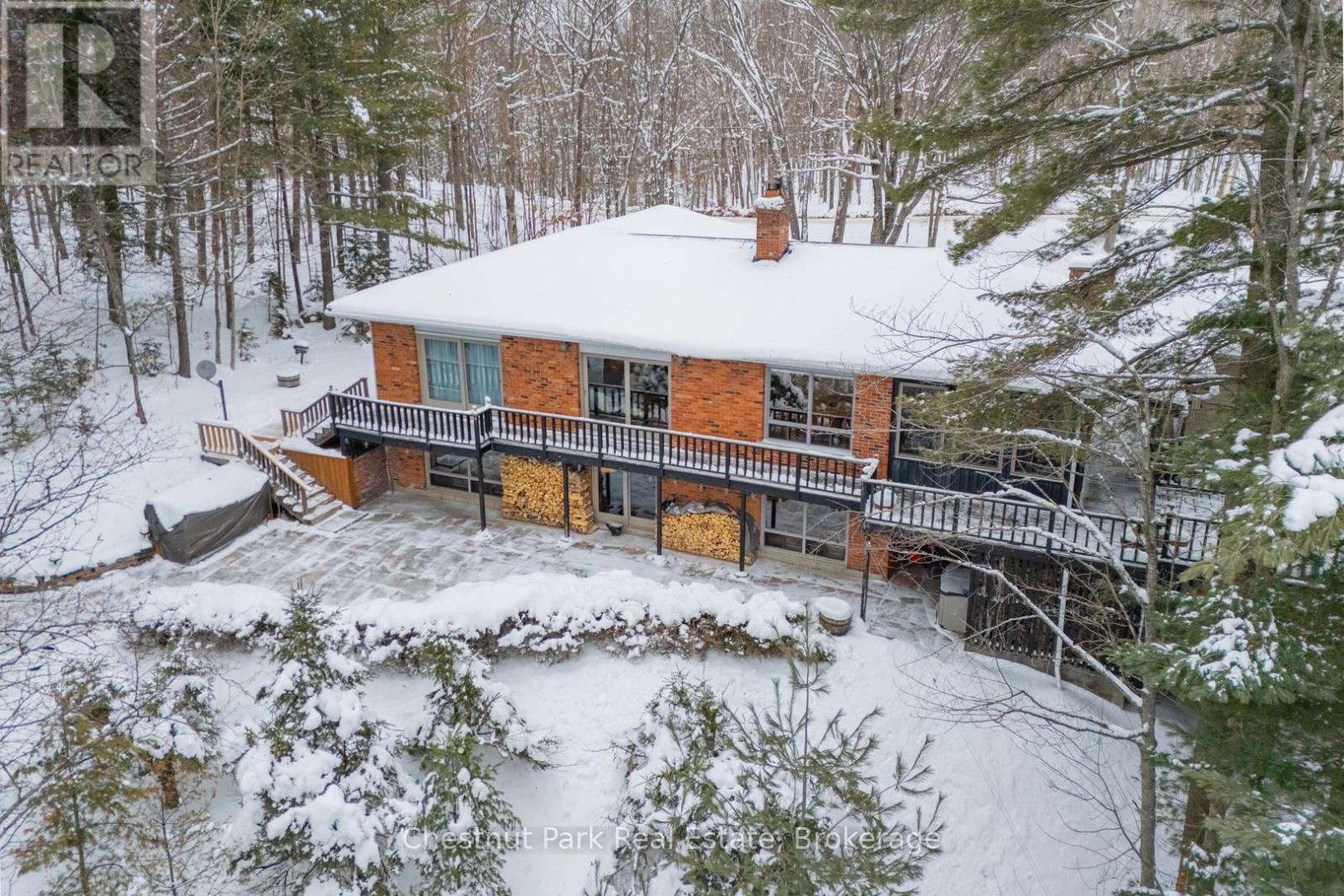 652 North Waseosa Lake Road, Huntsville, Ontario P1H 2J4 - Photo 44 - X12609340