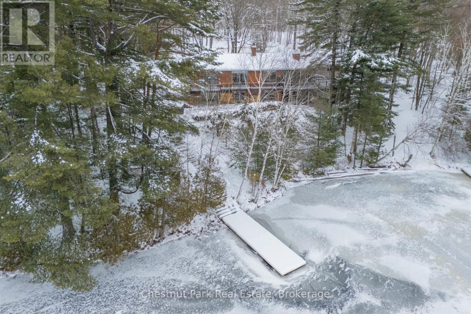 652 North Waseosa Lake Road, Huntsville, Ontario P1H 2J4 - Photo 46 - X12609340