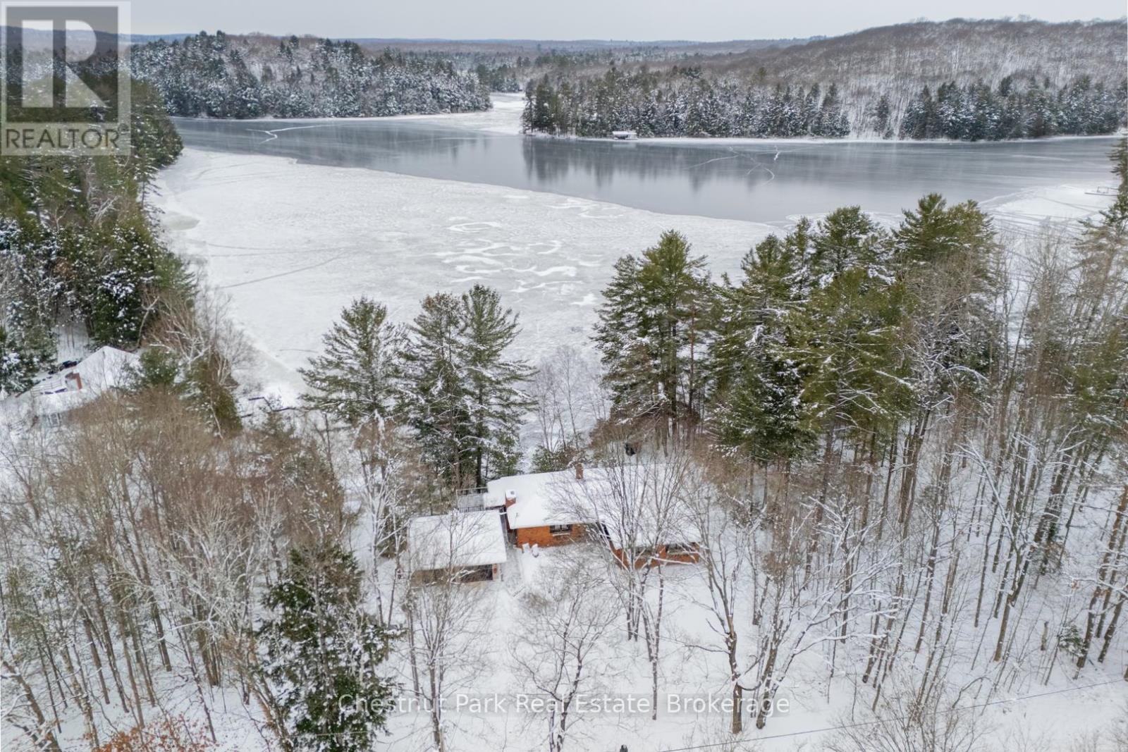 652 North Waseosa Lake Road, Huntsville, Ontario P1H 2J4 - Photo 48 - X12609340