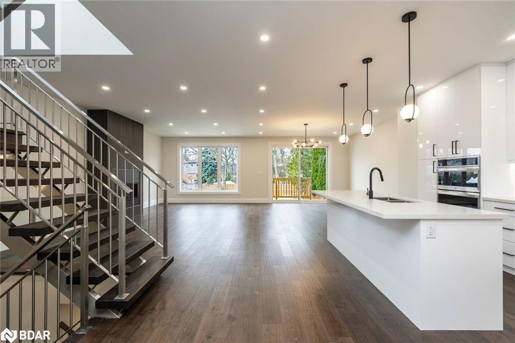 18 Bellman Avenue, Toronto, Ontario  M8W 4A3 - Photo 8 - 40792351