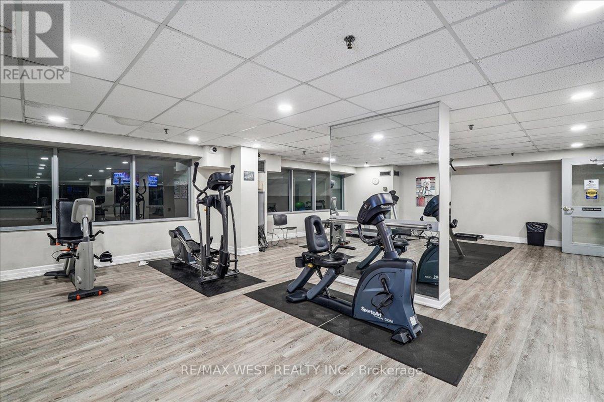 504 - 30 Malta Avenue, Brampton, Ontario  L6Y 4S5 - Photo 10 - W12606400