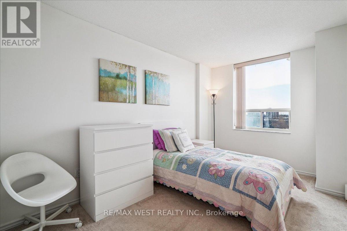 504 - 30 Malta Avenue, Brampton, Ontario  L6Y 4S5 - Photo 9 - W12606400