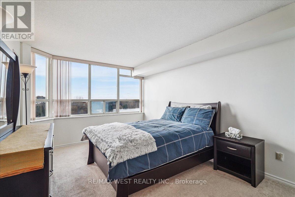 504 - 30 Malta Avenue, Brampton, Ontario  L6Y 4S5 - Photo 7 - W12606400